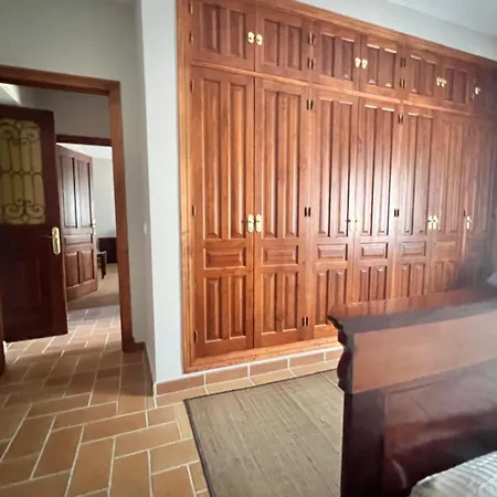 Rum i privatbostad Casa Rural Sol De Balbaina *